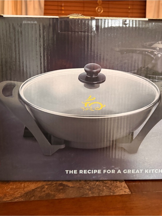 Chefs Counter Other - Chefs Counter Nonstick Adjust Temp Control Dishwasher Safe Temper Glass Lid Wok